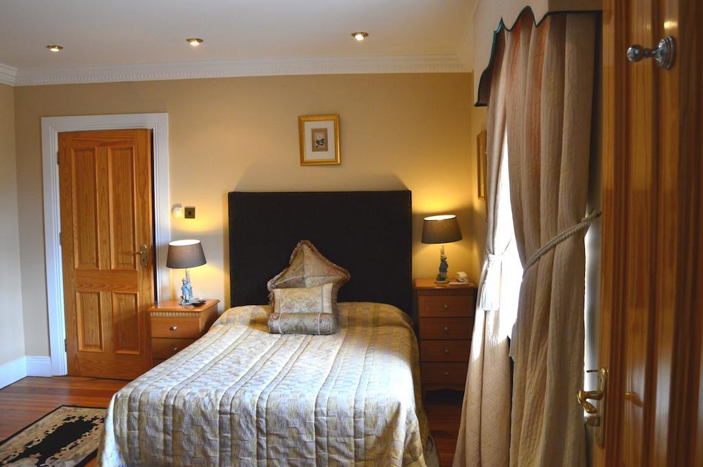 Beechwood Country House Guest House Малахайд Стая снимка